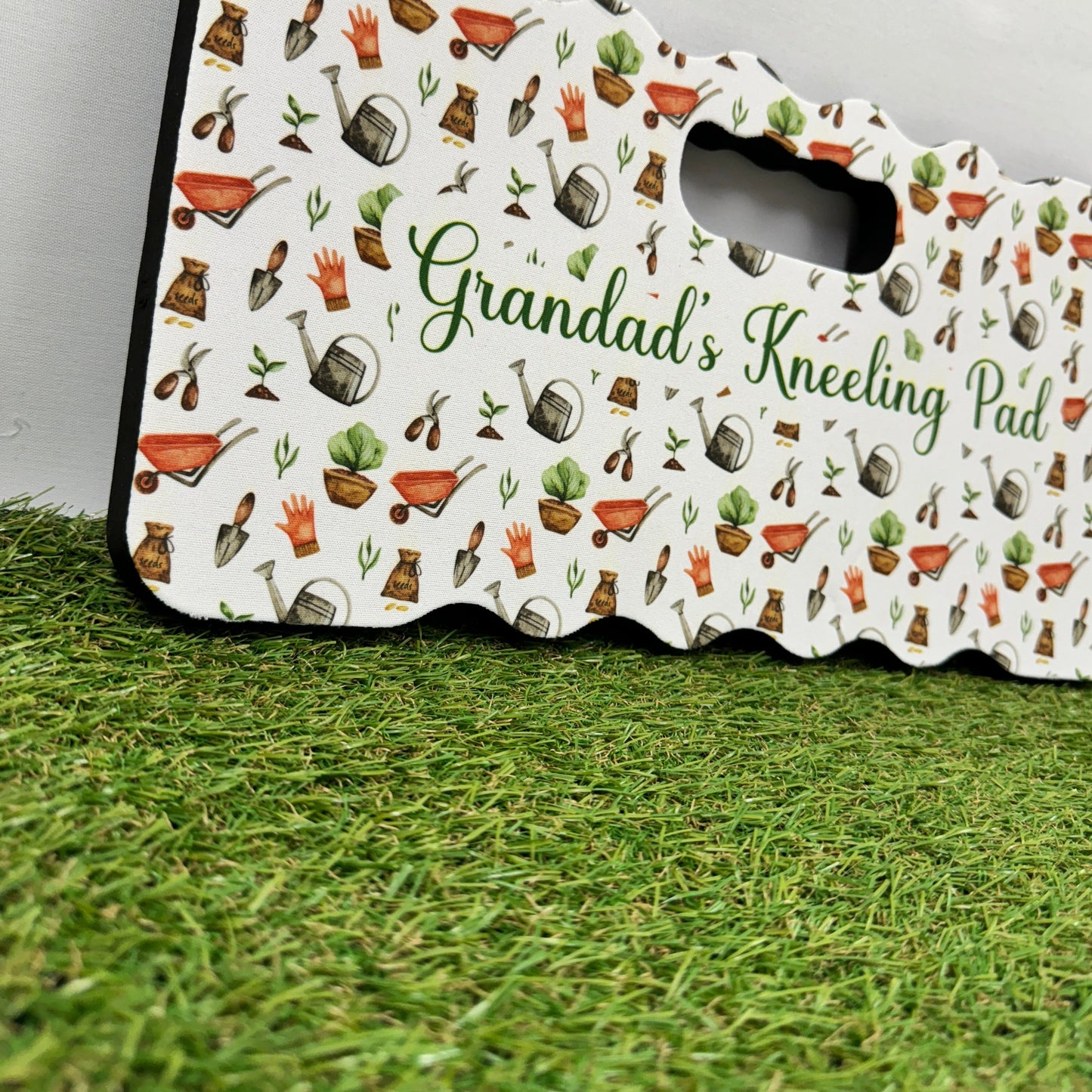 Comfy Foam Kneeling Pad - Personalised Garden Tool Pattern - Gardener's Delight