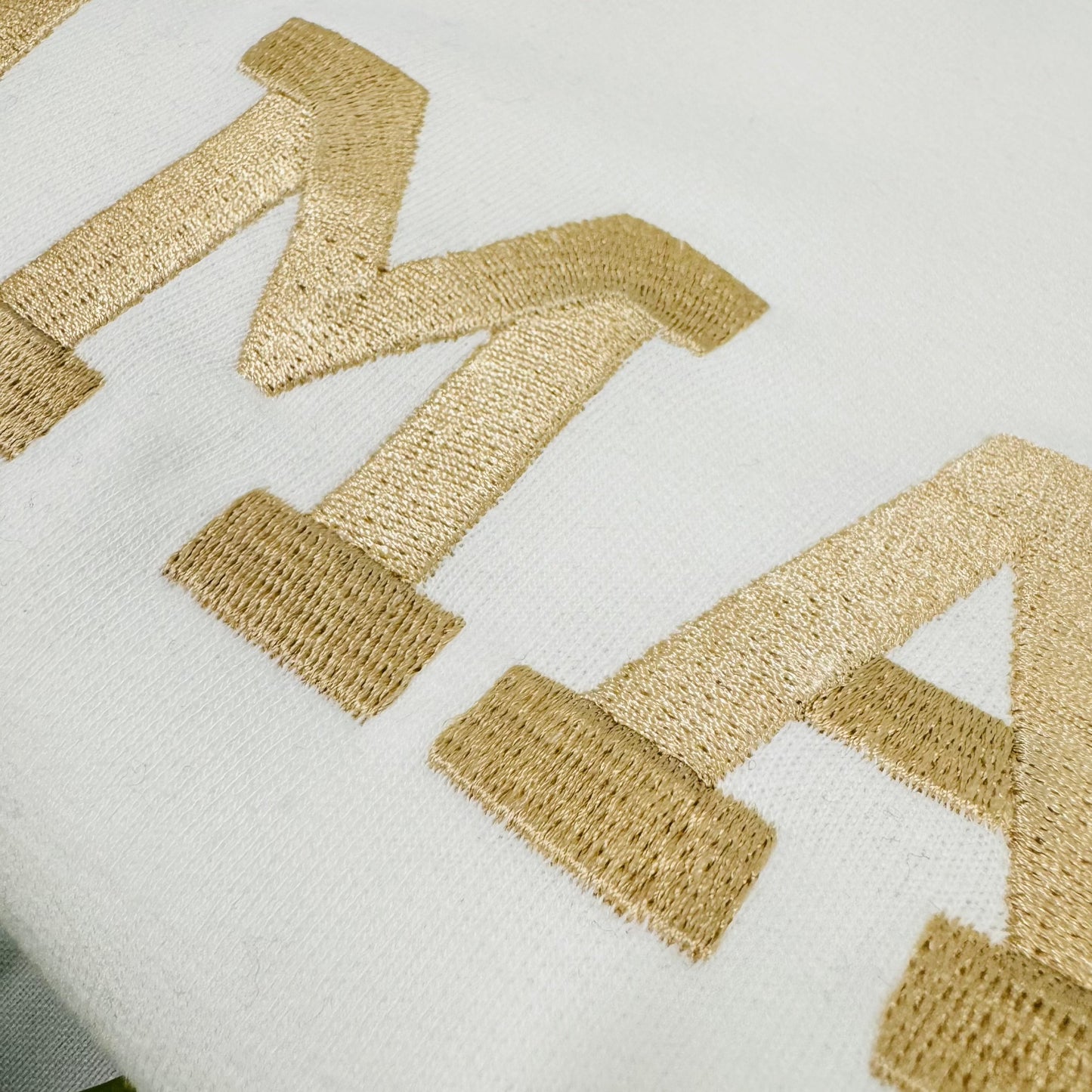MAMA Embroidered Sweatshirt - Perfect for Stylish Mums & Mums-to-Be!