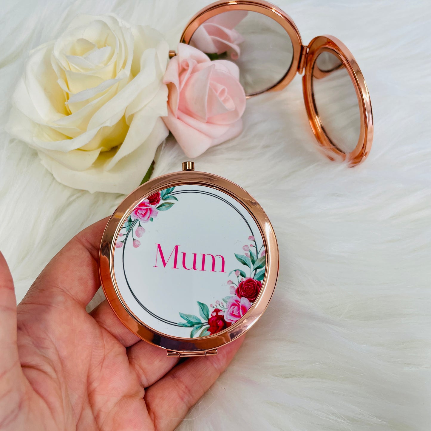 Personalised Rose Gold Compact Mirror with Pink Roses and Custom Name- Unique Gift for Mum, Wife, or Friend