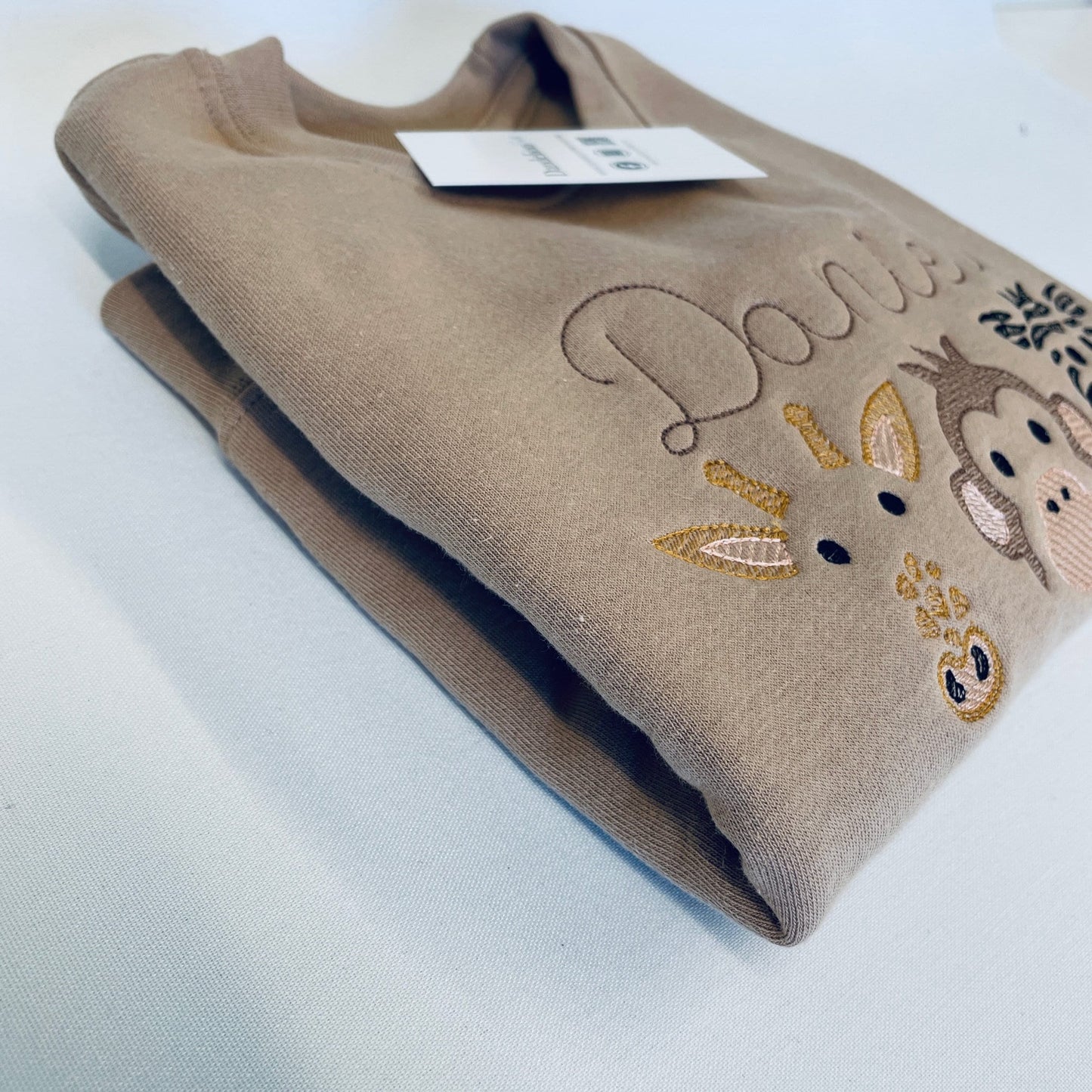 Embroidered Adorable Children's Zoo Animal Personalised Sweater: Monkey, Giraffe, Zebra - Stay Cosy and Stylish!