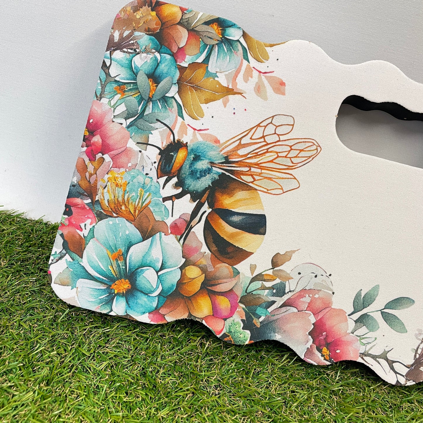 Bee Garden Kneeling Pad Knee Saver To Give Knee protection. Personalised Gift