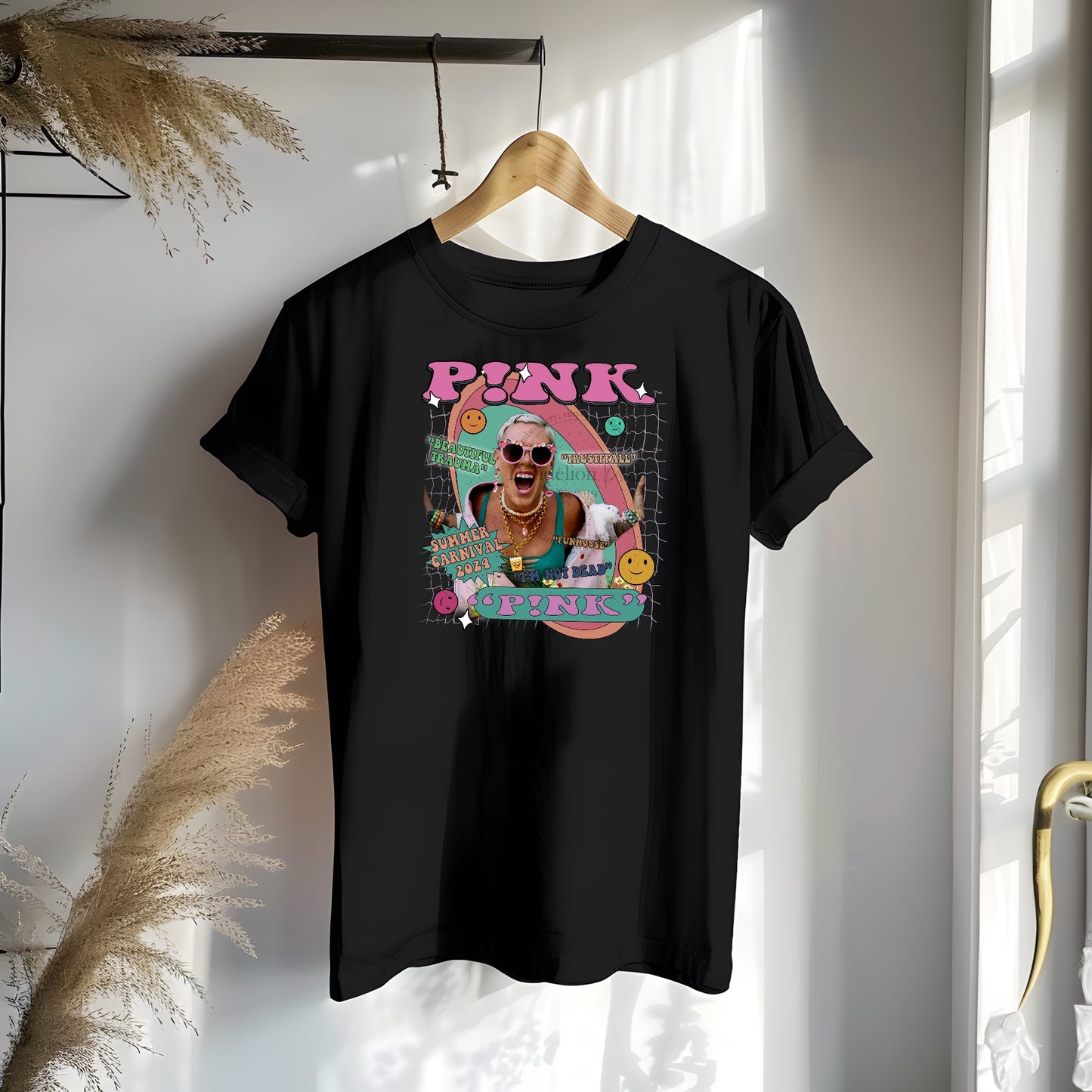 Various Design P!NK Summer Carnival Concert T-Shirt