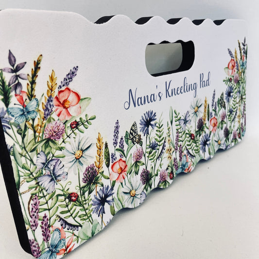 Wildflower Personalised Kneeling Pad Protect Your Knees with a DIY Gardening Kneeling Pad – Perfect for DIY enthusiasts!